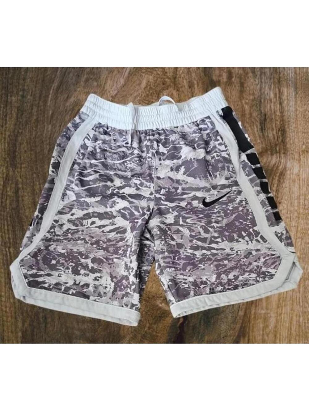 Designer boys medium clothes Nike basketball athletic shorts gray camo